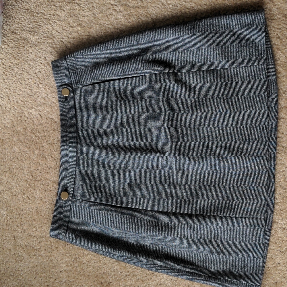 Banana Republic black, white, gray skirt